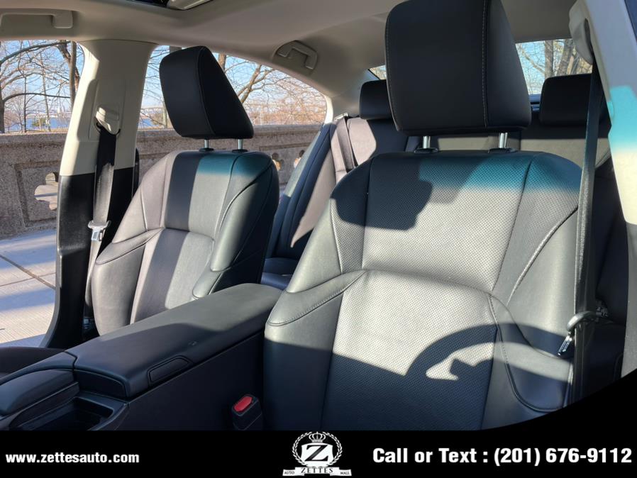 2019 Lexus ES ES 350 Luxury FWD, available for sale in Jersey City, New Jersey | Zettes Auto Mall. Jersey City, New Jersey 2019 Lexus ES ES 350 Luxury FWD, available for sale in Jersey City, New Jersey | Zettes Auto Mall. Jersey City, New Jersey