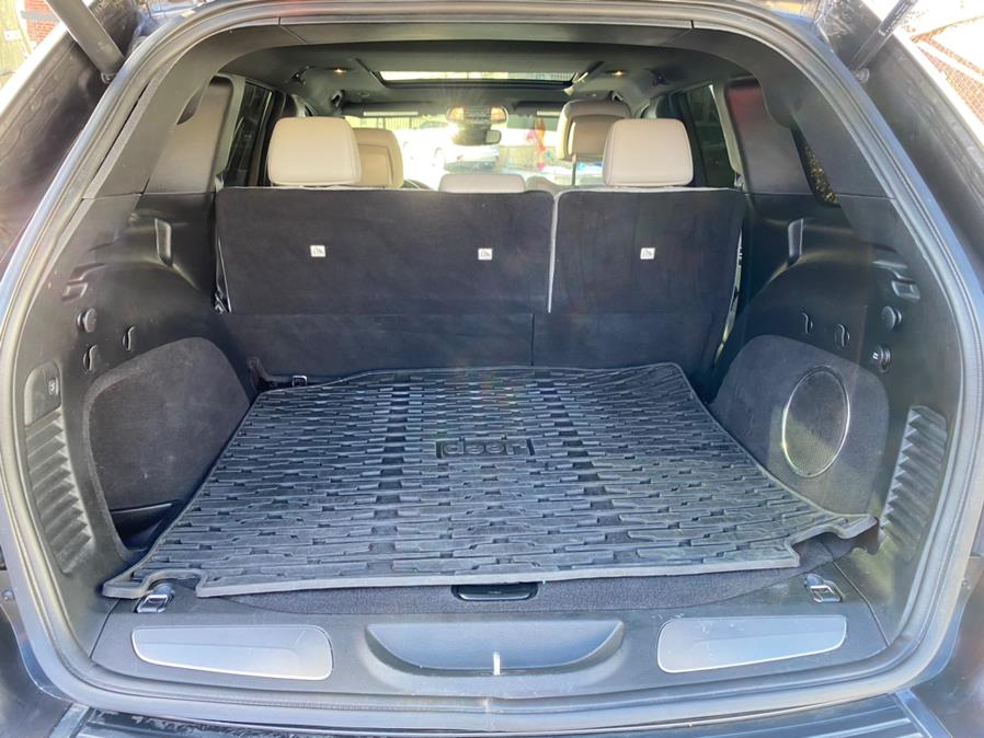 2018 Jeep Grand Cherokee Sterling 4x2, available for sale in Jamaica, New York | Sunrise Autoland. Jamaica, New York 2018 Jeep Grand Cherokee Sterling 4x2, available for sale in Jamaica, New York | Sunrise Autoland. Jamaica, New York