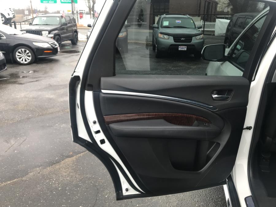Used Acura MDX SH-AWD 7-Passenger 2020 | Rite Cars, Inc. Lindenhurst, New York
