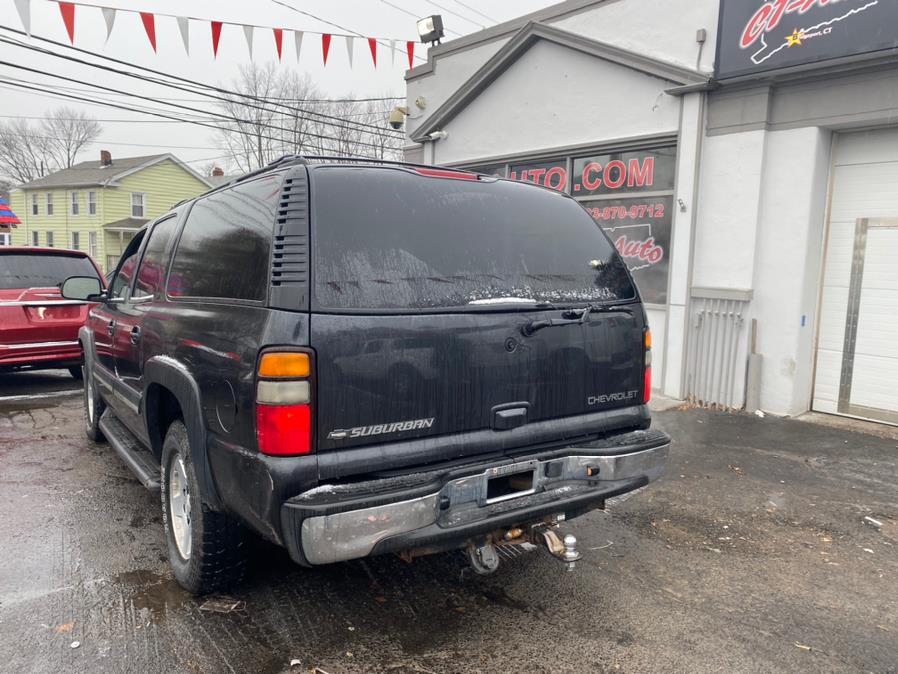 2005 Chevrolet Suburban 4dr 1500 4WD LT, available for sale in Bridgeport, Connecticut | CT Auto. Bridgeport, Connecticut 2005 Chevrolet Suburban 4dr 1500 4WD LT, available for sale in Bridgeport, Connecticut | CT Auto. Bridgeport, Connecticut