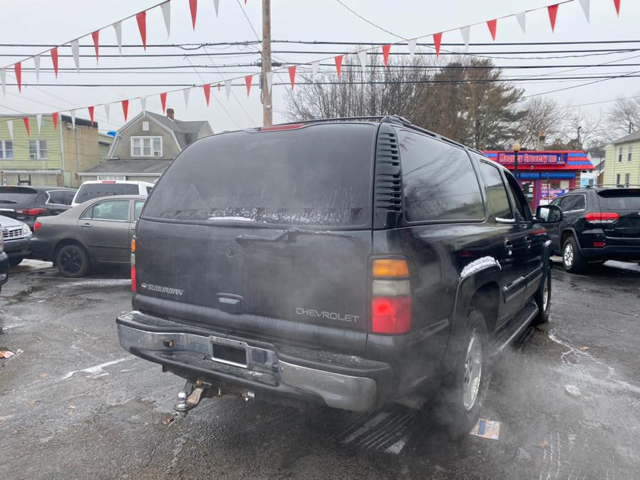 2005 Chevrolet Suburban 4dr 1500 4WD LT, available for sale in Bridgeport, Connecticut | CT Auto. Bridgeport, Connecticut 2005 Chevrolet Suburban 4dr 1500 4WD LT, available for sale in Bridgeport, Connecticut | CT Auto. Bridgeport, Connecticut