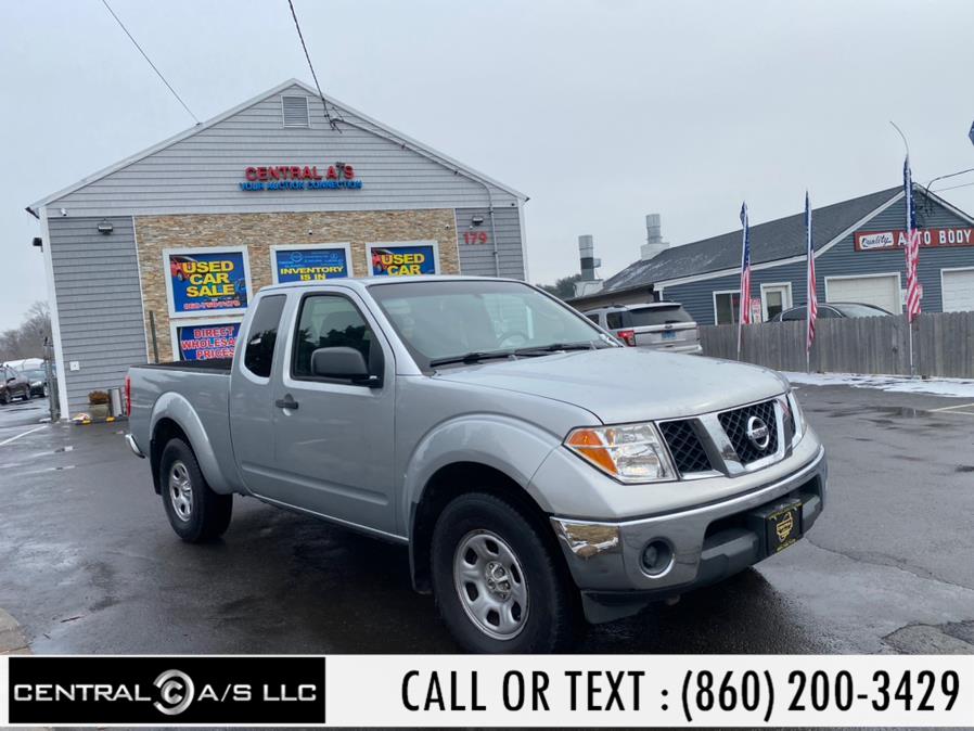 2007 Nissan Frontier 4WD King Cab Auto SE, available for sale in East Windsor, Connecticut | Central A/S LLC. East Windsor, Connecticut
