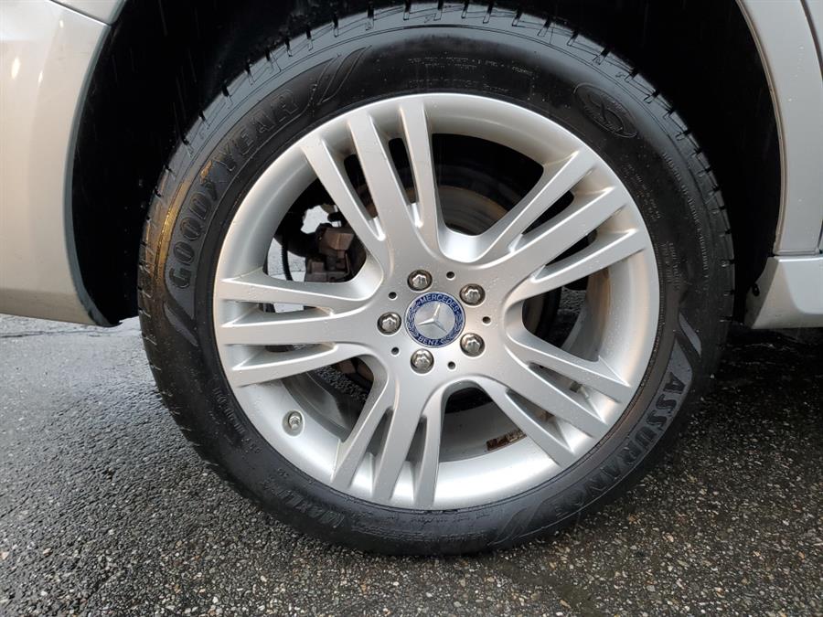Used Mercedes-Benz GLK-Class 4MATIC 4dr GLK350 2015 | Absolute Motors Inc. Springfield, Massachusetts Used Mercedes-Benz GLK-Class 4MATIC 4dr GLK350 2015 | Absolute Motors Inc. Springfield, Massachusetts