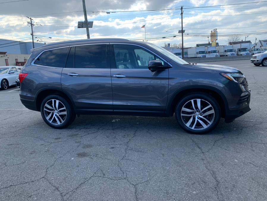 Used Honda Pilot Touring AWD 2018 | European Auto Expo. Lodi, New Jersey Used Honda Pilot Touring AWD 2018 | European Auto Expo. Lodi, New Jersey
