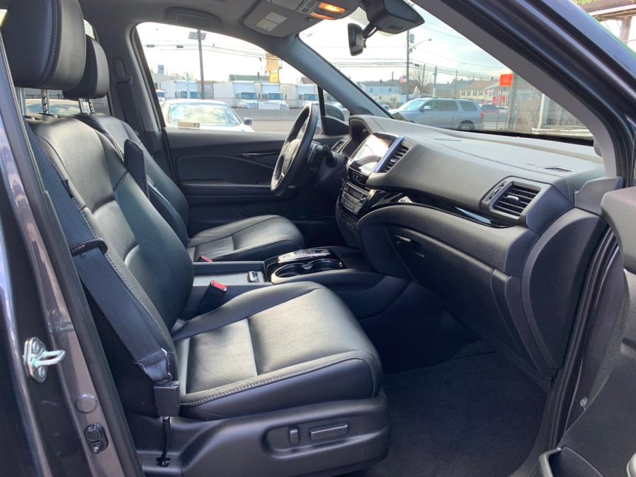 Used Honda Pilot Touring AWD 2018 | European Auto Expo. Lodi, New Jersey Used Honda Pilot Touring AWD 2018 | European Auto Expo. Lodi, New Jersey