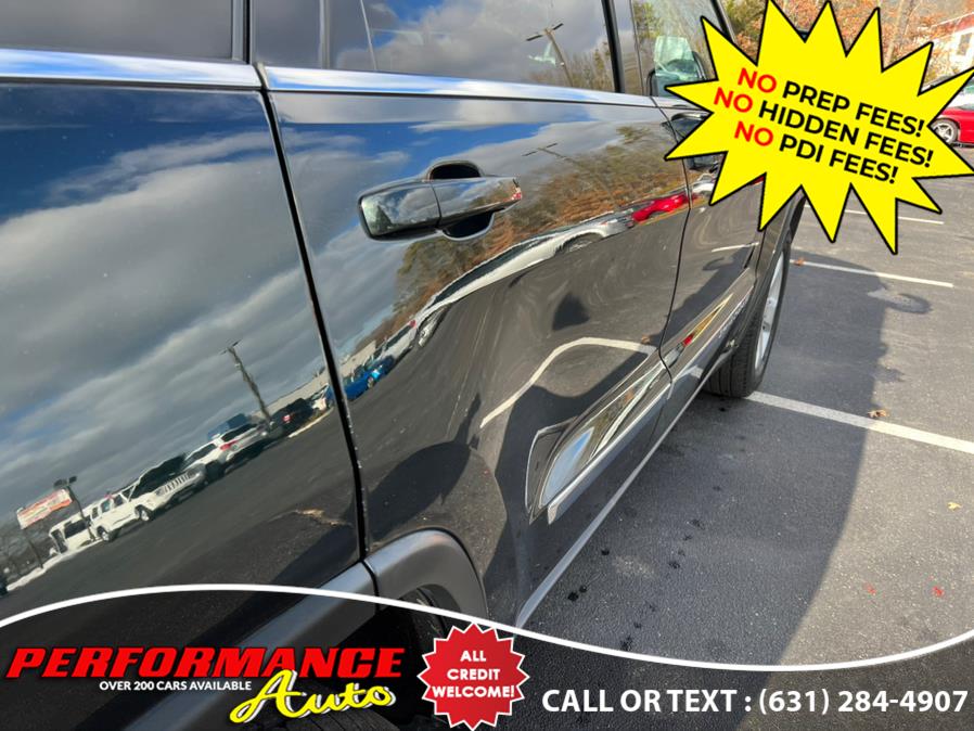 2012 Jeep Grand Cherokee 4WD 4dr Laredo, available for sale in Bohemia, New York | Performance Auto Inc. Bohemia, New York 2012 Jeep Grand Cherokee 4WD 4dr Laredo, available for sale in Bohemia, New York | Performance Auto Inc. Bohemia, New York