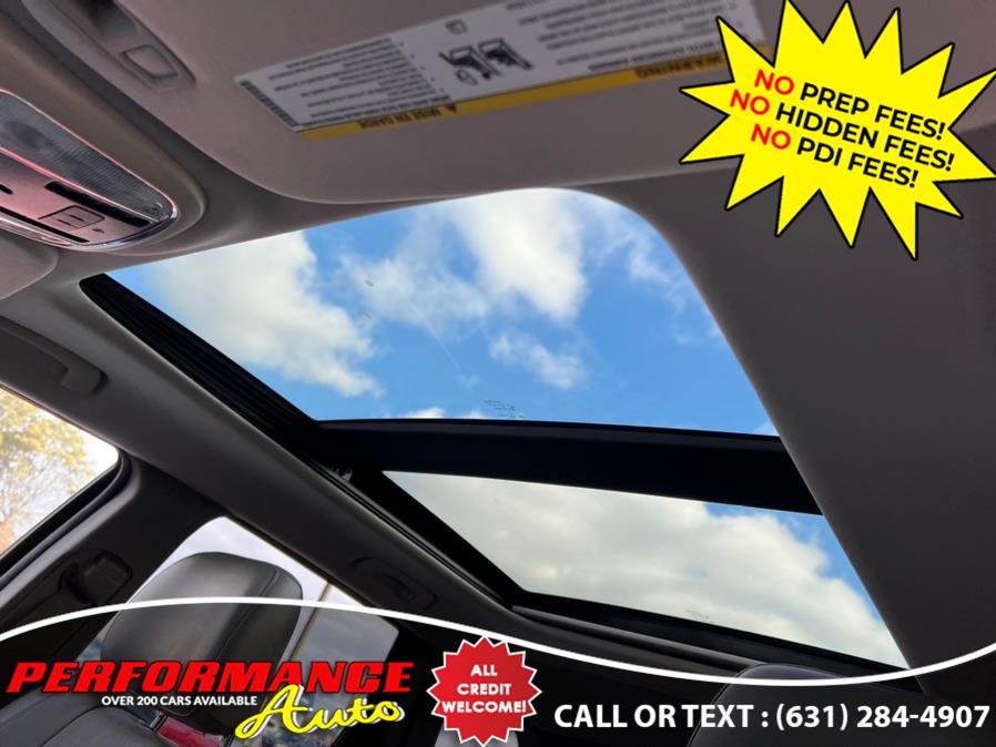 2012 Jeep Grand Cherokee 4WD 4dr Laredo, available for sale in Bohemia, New York | Performance Auto Inc. Bohemia, New York 2012 Jeep Grand Cherokee 4WD 4dr Laredo, available for sale in Bohemia, New York | Performance Auto Inc. Bohemia, New York
