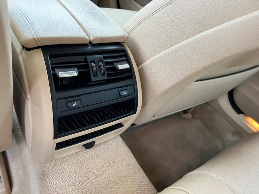 2014 BMW 5 Series 4dr Sdn 528i xDrive AWD, available for sale in Berlin, Connecticut | Tru Auto Mall. Berlin, Connecticut 2014 BMW 5 Series 4dr Sdn 528i xDrive AWD, available for sale in Berlin, Connecticut | Tru Auto Mall. Berlin, Connecticut