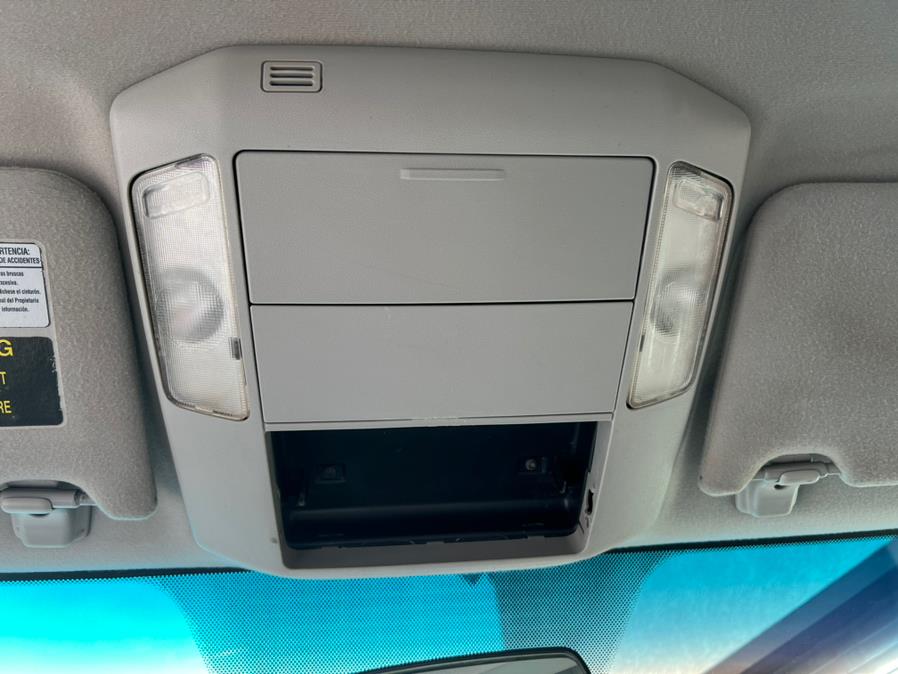 2012 Toyota Tundra 4WD Truck Double Cab 4.6L V8 6-Spd AT (Natl), available for sale in West Hartford, Connecticut | AutoMax. West Hartford, Connecticut 2012 Toyota Tundra 4WD Truck Double Cab 4.6L V8 6-Spd AT (Natl), available for sale in West Hartford, Connecticut | AutoMax. West Hartford, Connecticut