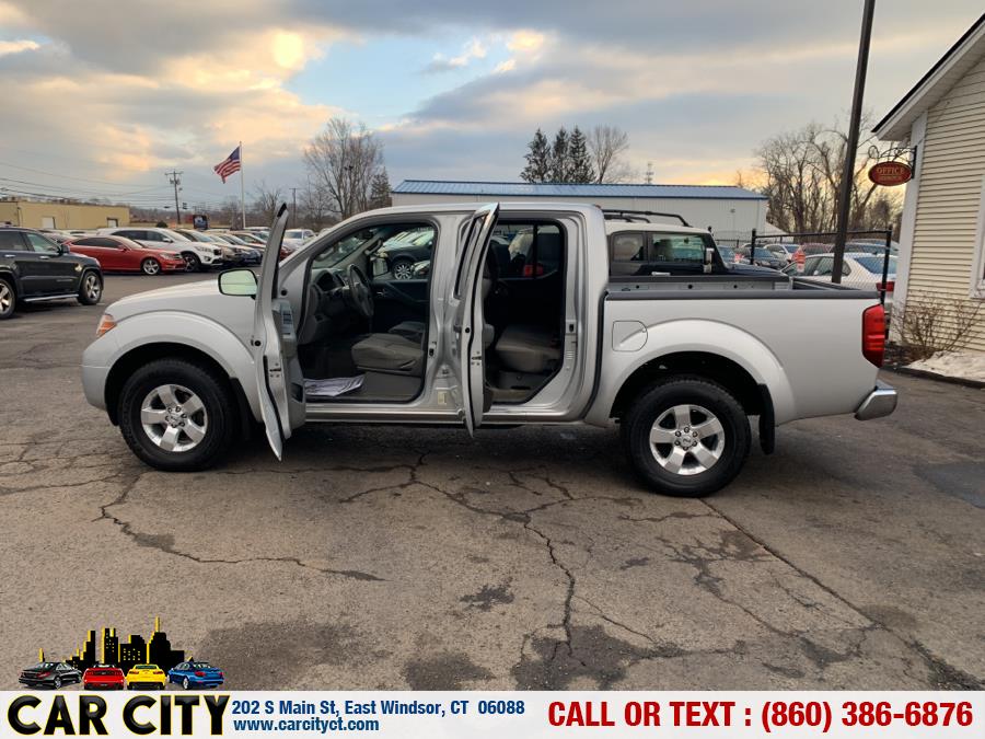 2012 Nissan Frontier 4WD Crew Cab SWB Auto SV, available for sale in East Windsor, Connecticut | Car City LLC. East Windsor, Connecticut 2012 Nissan Frontier 4WD Crew Cab SWB Auto SV, available for sale in East Windsor, Connecticut | Car City LLC. East Windsor, Connecticut