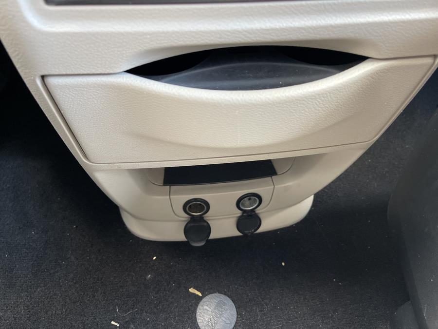 Used Chrysler Town & Country 4dr Wgn Touring 2014 | Rubber Bros Auto World. Brooklyn, New York Used Chrysler Town & Country 4dr Wgn Touring 2014 | Rubber Bros Auto World. Brooklyn, New York
