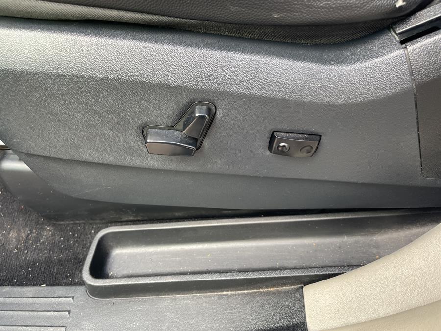 Used Chrysler Town & Country 4dr Wgn Touring 2014 | Rubber Bros Auto World. Brooklyn, New York Used Chrysler Town & Country 4dr Wgn Touring 2014 | Rubber Bros Auto World. Brooklyn, New York