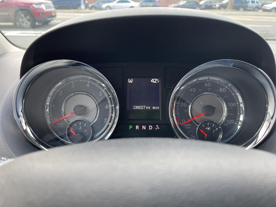 Used Chrysler Town & Country 4dr Wgn Touring 2014 | Rubber Bros Auto World. Brooklyn, New York Used Chrysler Town & Country 4dr Wgn Touring 2014 | Rubber Bros Auto World. Brooklyn, New York