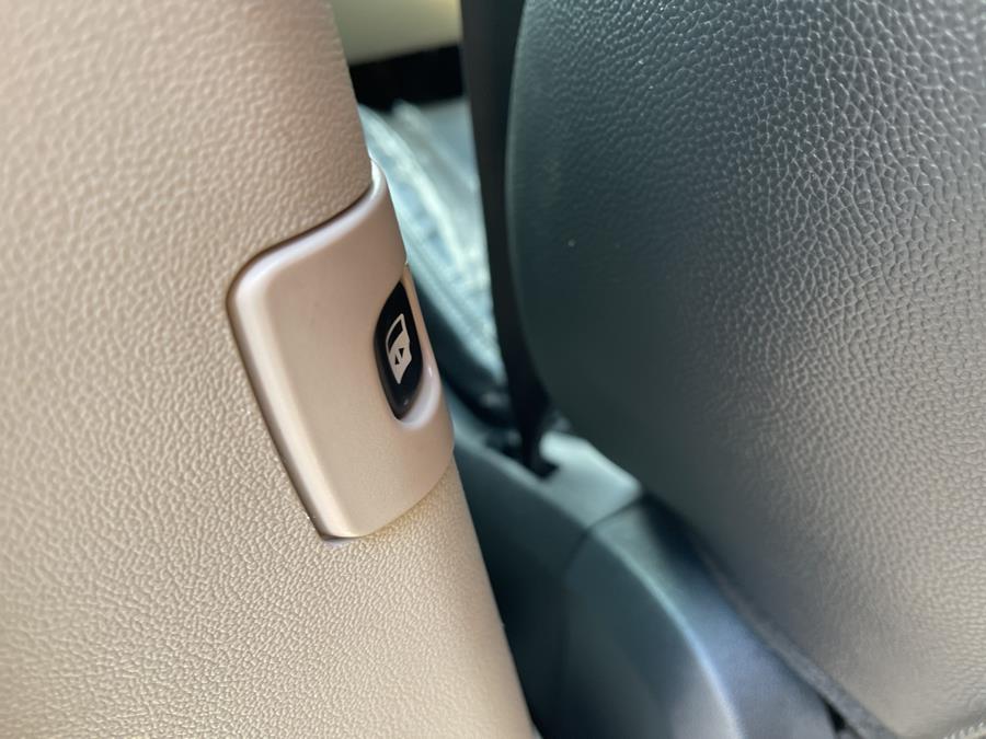 Used Chrysler Town & Country 4dr Wgn Touring 2014 | Rubber Bros Auto World. Brooklyn, New York Used Chrysler Town & Country 4dr Wgn Touring 2014 | Rubber Bros Auto World. Brooklyn, New York