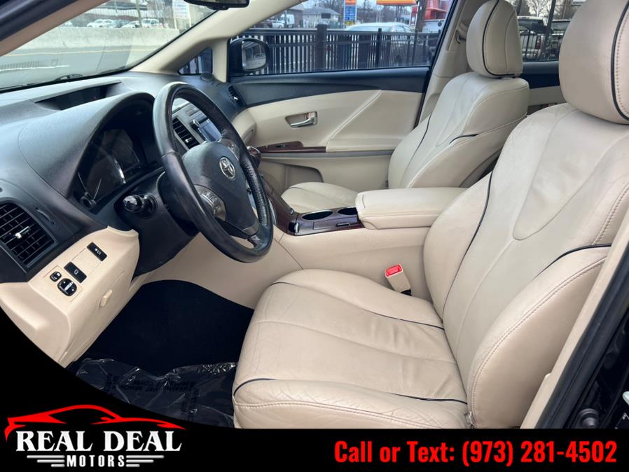Used Toyota Venza 4dr Wgn V6 FWD 2010 | Real Deal Motors. Lodi, New Jersey Used Toyota Venza 4dr Wgn V6 FWD 2010 | Real Deal Motors. Lodi, New Jersey