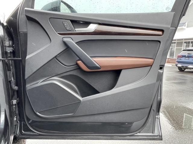 Used Audi Q5 2.0T Premium Plus 2018 | Blasius of Danbury. Danbury, Connecticut Used Audi Q5 2.0T Premium Plus 2018 | Blasius of Danbury. Danbury, Connecticut