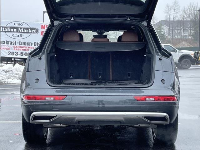 Used Audi Q5 2.0T Premium Plus 2018 | Blasius of Danbury. Danbury, Connecticut Used Audi Q5 2.0T Premium Plus 2018 | Blasius of Danbury. Danbury, Connecticut