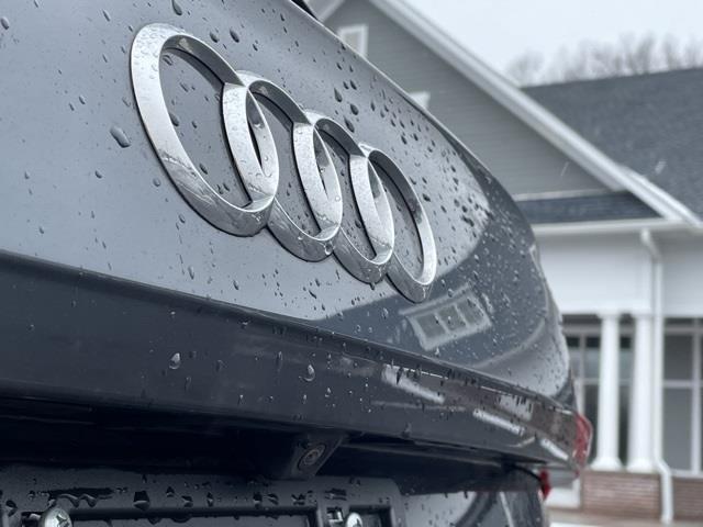 Used Audi Q5 2.0T Premium Plus 2018 | Blasius of Danbury. Danbury, Connecticut Used Audi Q5 2.0T Premium Plus 2018 | Blasius of Danbury. Danbury, Connecticut