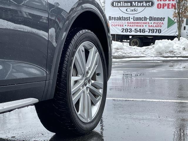 Used Audi Q5 2.0T Premium Plus 2018 | Blasius of Danbury. Danbury, Connecticut Used Audi Q5 2.0T Premium Plus 2018 | Blasius of Danbury. Danbury, Connecticut