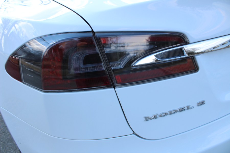 Used Tesla Model S 4dr Sdn AWD 70D 2015 | Great Neck Car Buyers & Sellers. Great Neck, New York Used Tesla Model S 4dr Sdn AWD 70D 2015 | Great Neck Car Buyers & Sellers. Great Neck, New York