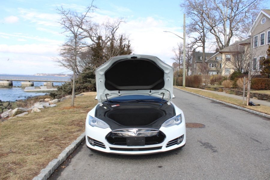 Used Tesla Model S 4dr Sdn AWD 70D 2015 | Great Neck Car Buyers & Sellers. Great Neck, New York Used Tesla Model S 4dr Sdn AWD 70D 2015 | Great Neck Car Buyers & Sellers. Great Neck, New York