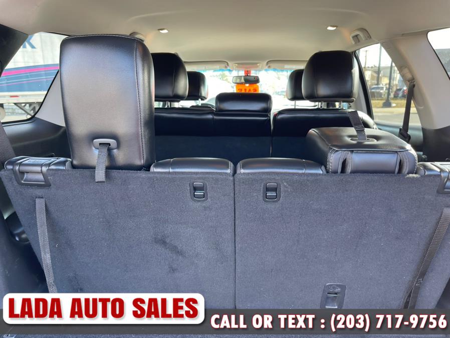 2017 Nissan Pathfinder 4x4 SL, available for sale in Bridgeport, Connecticut | Lada Auto Sales. Bridgeport, Connecticut 2017 Nissan Pathfinder 4x4 SL, available for sale in Bridgeport, Connecticut | Lada Auto Sales. Bridgeport, Connecticut