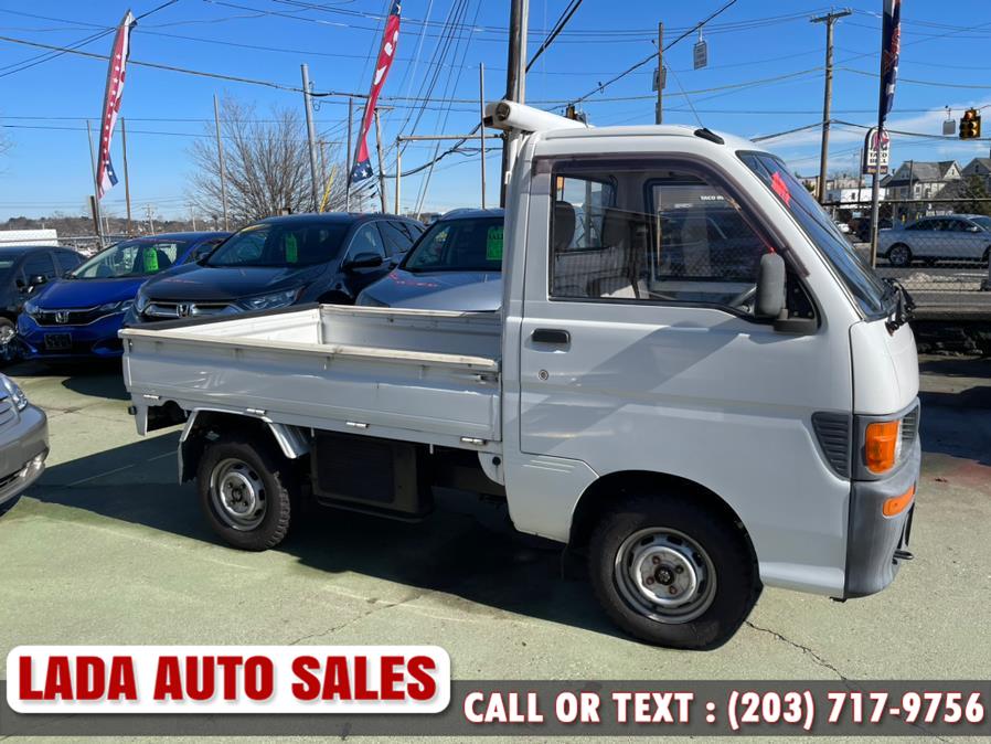 Used Daihatsu Hijet 4wd pick up 1995 | Lada Auto Sales. Bridgeport, Connecticut