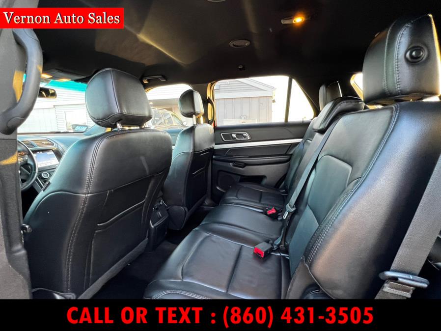 2017 Ford Explorer XLT 4WD, available for sale in Manchester, Connecticut | Vernon Auto Sale & Service. Manchester, Connecticut 2017 Ford Explorer XLT 4WD, available for sale in Manchester, Connecticut | Vernon Auto Sale & Service. Manchester, Connecticut