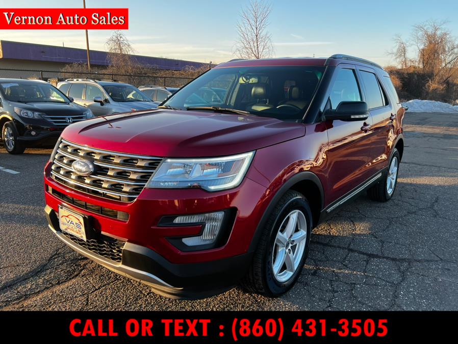 2017 Ford Explorer XLT 4WD, available for sale in Manchester, Connecticut | Vernon Auto Sale & Service. Manchester, Connecticut