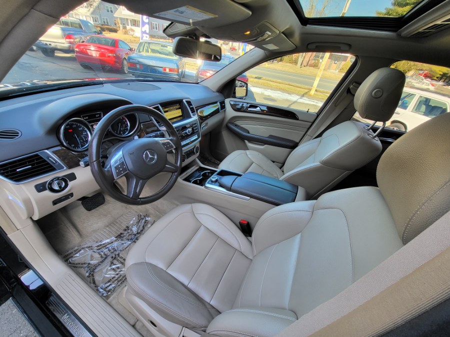 2012 Mercedes-Benz M-Class 4MATIC 4dr ML350 BlueTEC, available for sale in Bristol, Connecticut | Dealmax Motors LLC. Bristol, Connecticut 2012 Mercedes-Benz M-Class 4MATIC 4dr ML350 BlueTEC, available for sale in Bristol, Connecticut | Dealmax Motors LLC. Bristol, Connecticut