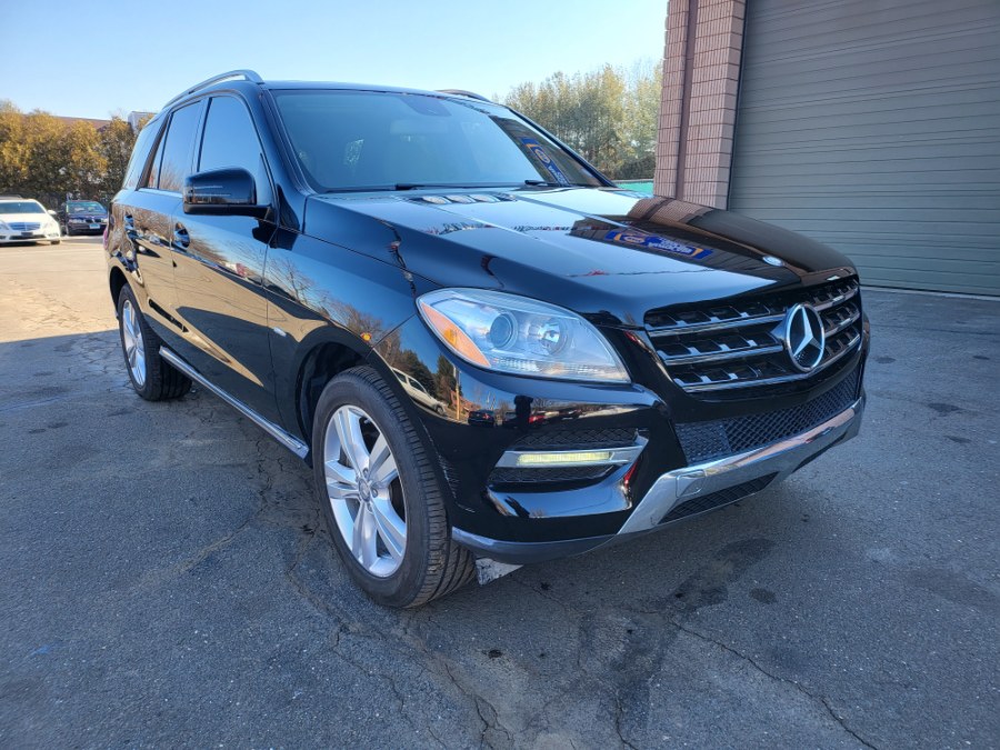 2012 Mercedes-Benz M-Class 4MATIC 4dr ML350 BlueTEC, available for sale in Bristol, Connecticut | Dealmax Motors LLC. Bristol, Connecticut 2012 Mercedes-Benz M-Class 4MATIC 4dr ML350 BlueTEC, available for sale in Bristol, Connecticut | Dealmax Motors LLC. Bristol, Connecticut