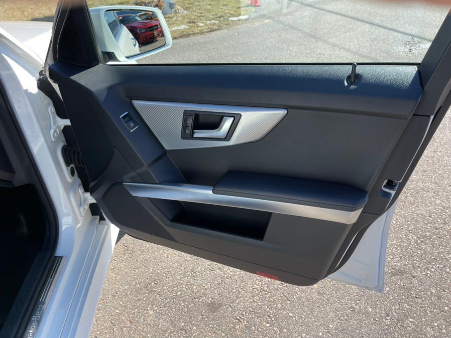 Used Mercedes-Benz GLK-Class 4MATIC 4dr GLK350 2014 | Mike And Tony Auto Sales, Inc. South Windsor, Connecticut Used Mercedes-Benz GLK-Class 4MATIC 4dr GLK350 2014 | Mike And Tony Auto Sales, Inc. South Windsor, Connecticut