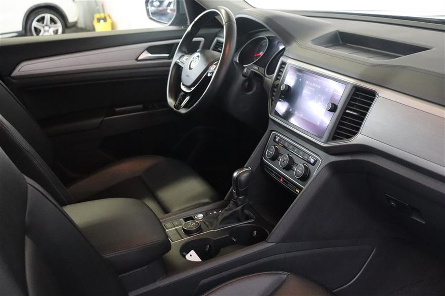 2019 Volkswagen Atlas SE, available for sale in Paterson, New Jersey | Fast Track Motors. Paterson, New Jersey 2019 Volkswagen Atlas SE, available for sale in Paterson, New Jersey | Fast Track Motors. Paterson, New Jersey