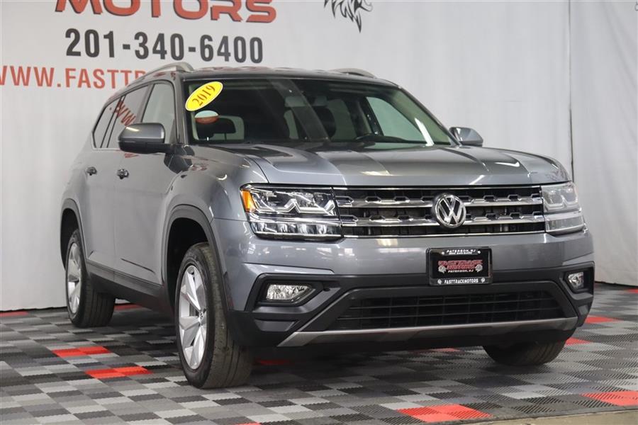 2019 Volkswagen Atlas SE, available for sale in Paterson, New Jersey | Fast Track Motors. Paterson, New Jersey 2019 Volkswagen Atlas SE, available for sale in Paterson, New Jersey | Fast Track Motors. Paterson, New Jersey