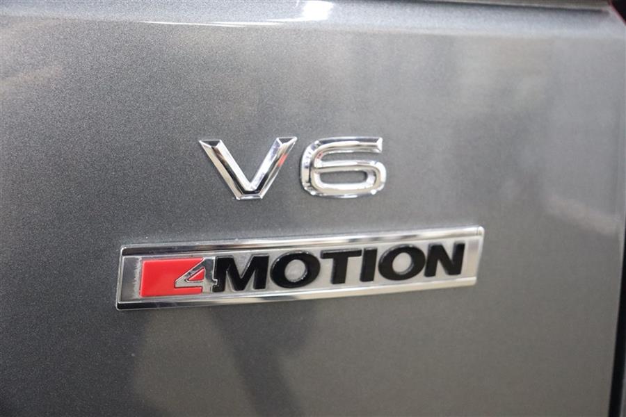2019 Volkswagen Atlas SE, available for sale in Paterson, New Jersey | Fast Track Motors. Paterson, New Jersey 2019 Volkswagen Atlas SE, available for sale in Paterson, New Jersey | Fast Track Motors. Paterson, New Jersey