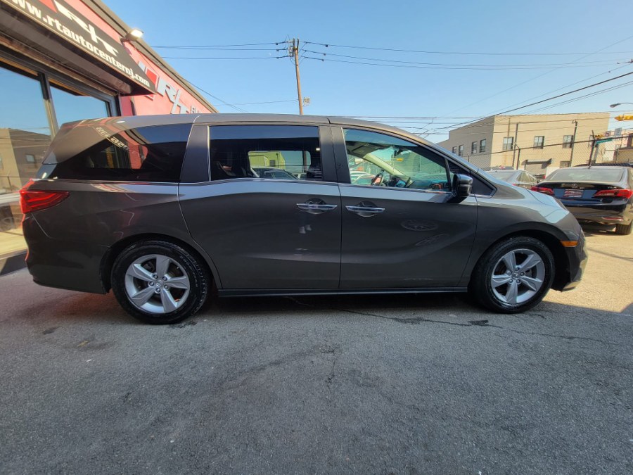2019 Honda Odyssey EX-L w/Navi/RES Auto, available for sale in Newark, New Jersey | RT Auto Center LLC. Newark, New Jersey 2019 Honda Odyssey EX-L w/Navi/RES Auto, available for sale in Newark, New Jersey | RT Auto Center LLC. Newark, New Jersey