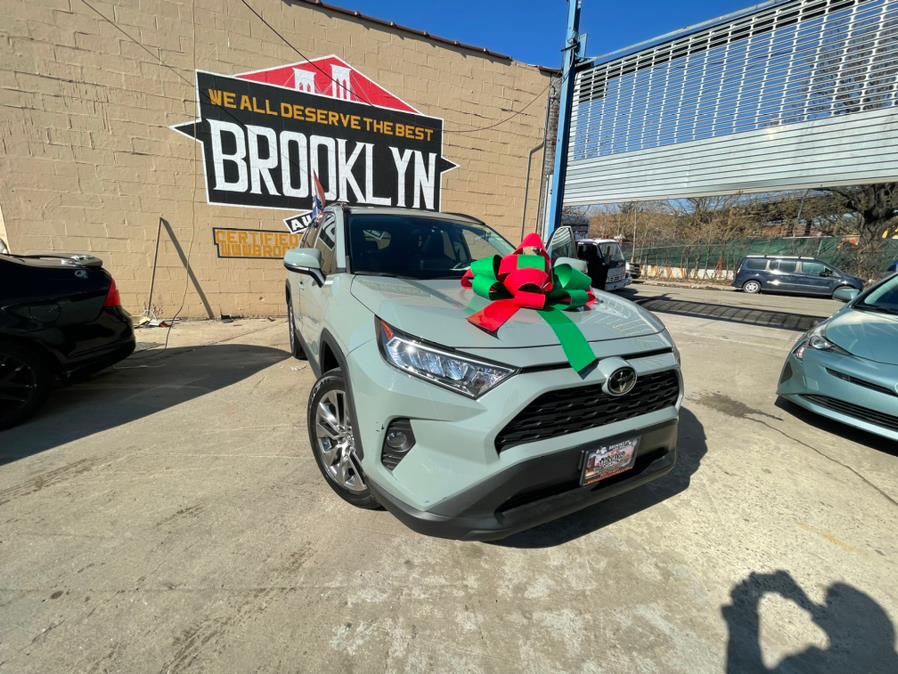 2019 Toyota RAV4 XLE Premium AWD (Natl), available for sale in Brooklyn, NY