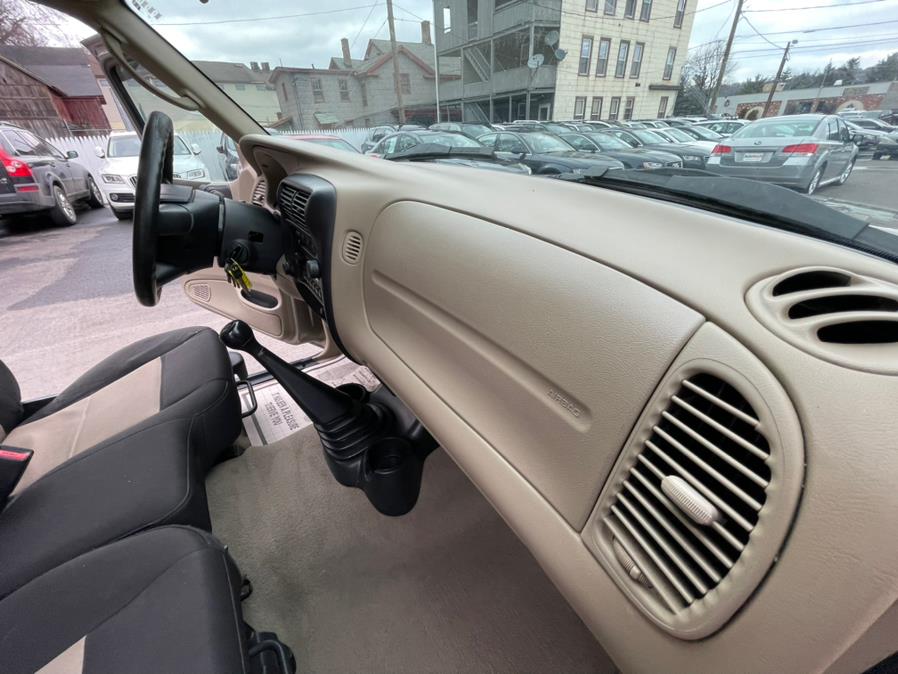 Used Ford Ranger 2dr Supercab 126" WB XLT 2005 | Auto Match LLC. Waterbury, Connecticut Used Ford Ranger 2dr Supercab 126" WB XLT 2005 | Auto Match LLC. Waterbury, Connecticut