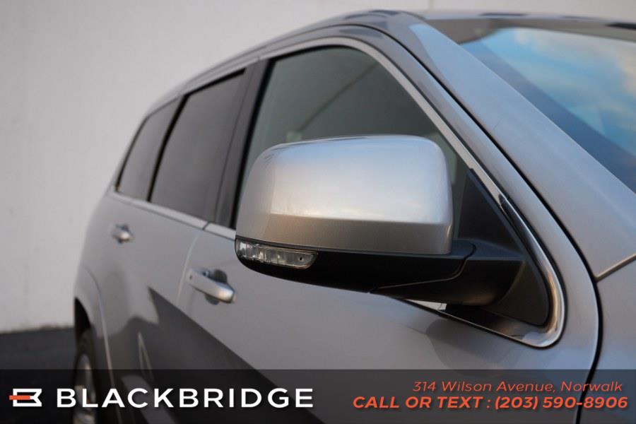 2015 Jeep Grand Cherokee 4WD 4dr SRT, available for sale in Norwalk, Connecticut | Black Bridge Motors, LLC. Norwalk, Connecticut 2015 Jeep Grand Cherokee 4WD 4dr SRT, available for sale in Norwalk, Connecticut | Black Bridge Motors, LLC. Norwalk, Connecticut