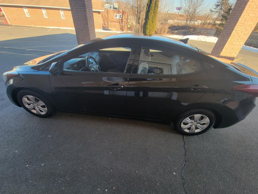 2016 Hyundai Elantra 4dr Sdn Auto SE (Ulsan Plant), available for sale in New Britain, Connecticut | Supreme Automotive. New Britain, Connecticut 2016 Hyundai Elantra 4dr Sdn Auto SE (Ulsan Plant), available for sale in New Britain, Connecticut | Supreme Automotive. New Britain, Connecticut