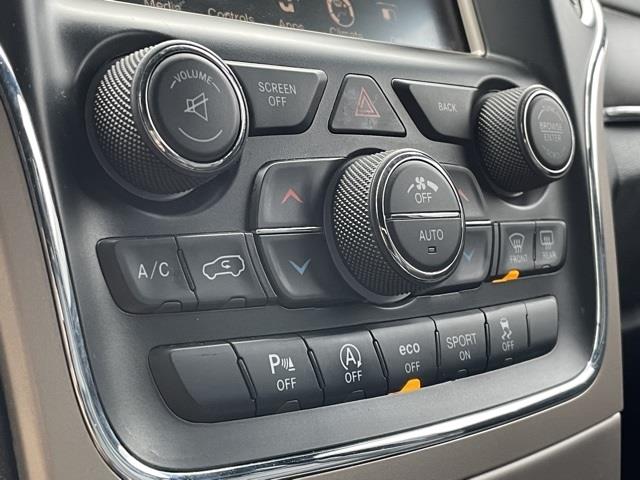 Used Jeep Grand Cherokee Limited 2016 | Blasius of Danbury. Danbury, Connecticut Used Jeep Grand Cherokee Limited 2016 | Blasius of Danbury. Danbury, Connecticut