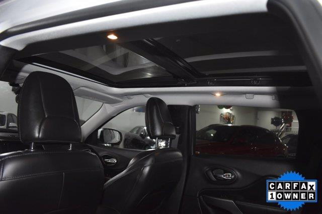 Used Jeep Cherokee High Altitude 2019 | Luxury Automotive Club. Woodside, New York Used Jeep Cherokee High Altitude 2019 | Luxury Automotive Club. Woodside, New York