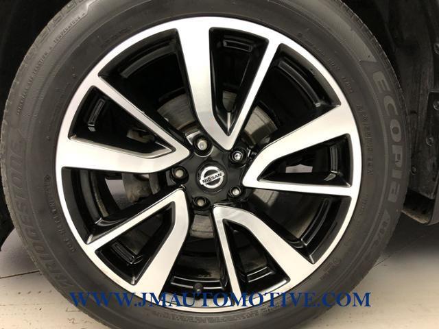 2018 Nissan Rogue AWD SL, available for sale in Naugatuck, Connecticut | J&M Automotive Sls&Svc LLC. Naugatuck, Connecticut 2018 Nissan Rogue AWD SL, available for sale in Naugatuck, Connecticut | J&M Automotive Sls&Svc LLC. Naugatuck, Connecticut