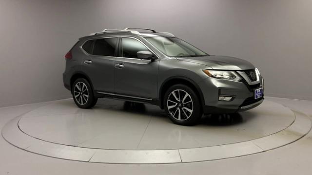 2018 Nissan Rogue AWD SL, available for sale in Naugatuck, Connecticut | J&M Automotive Sls&Svc LLC. Naugatuck, Connecticut 2018 Nissan Rogue AWD SL, available for sale in Naugatuck, Connecticut | J&M Automotive Sls&Svc LLC. Naugatuck, Connecticut