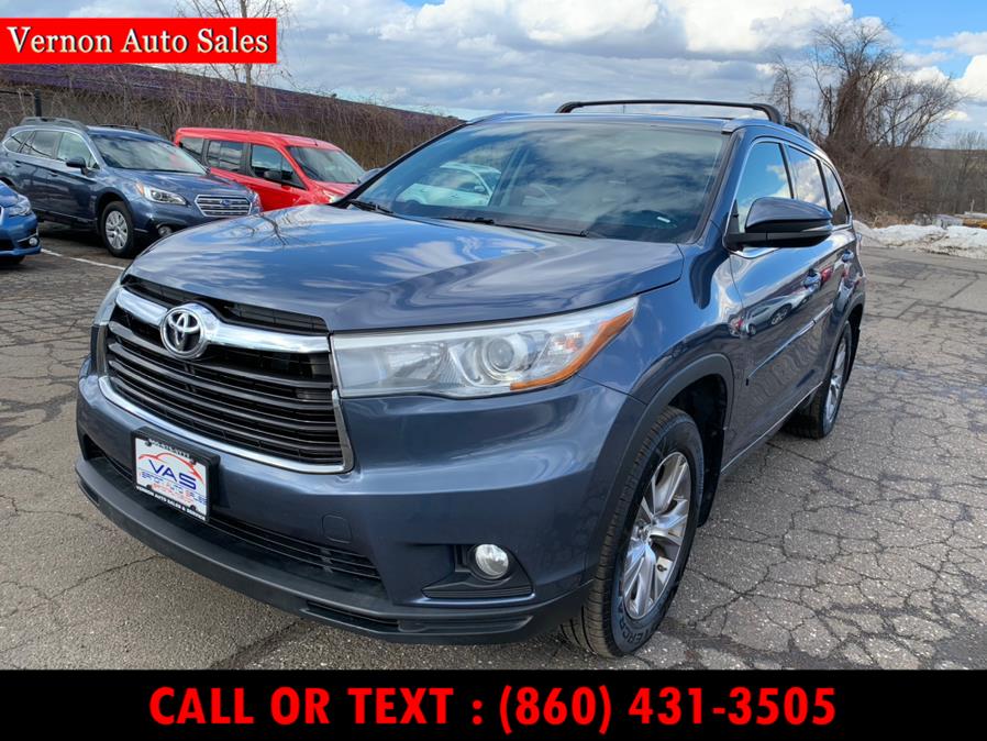 Used Toyota Highlander AWD 4dr V6 XLE (Natl) 2015 | Vernon Auto Sale & Service. Manchester, Connecticut