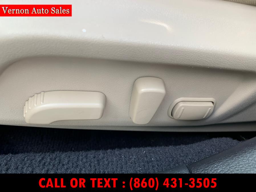 2017 Subaru Outback 2.5i Premium, available for sale in Manchester, Connecticut | Vernon Auto Sale & Service. Manchester, Connecticut 2017 Subaru Outback 2.5i Premium, available for sale in Manchester, Connecticut | Vernon Auto Sale & Service. Manchester, Connecticut