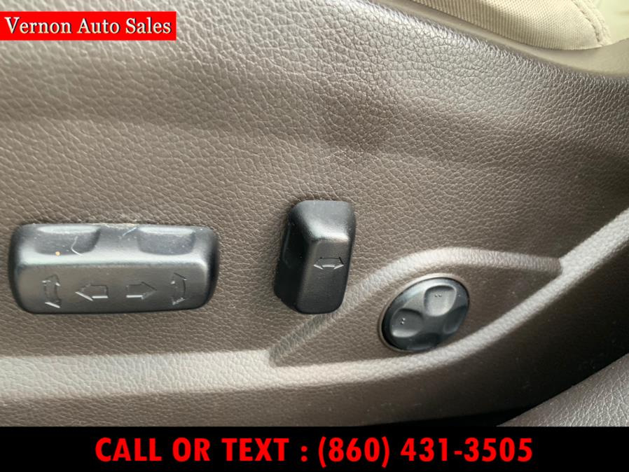 2017 Hyundai Santa Fe Sport 2.4L Auto AWD, available for sale in Manchester, Connecticut | Vernon Auto Sale & Service. Manchester, Connecticut 2017 Hyundai Santa Fe Sport 2.4L Auto AWD, available for sale in Manchester, Connecticut | Vernon Auto Sale & Service. Manchester, Connecticut