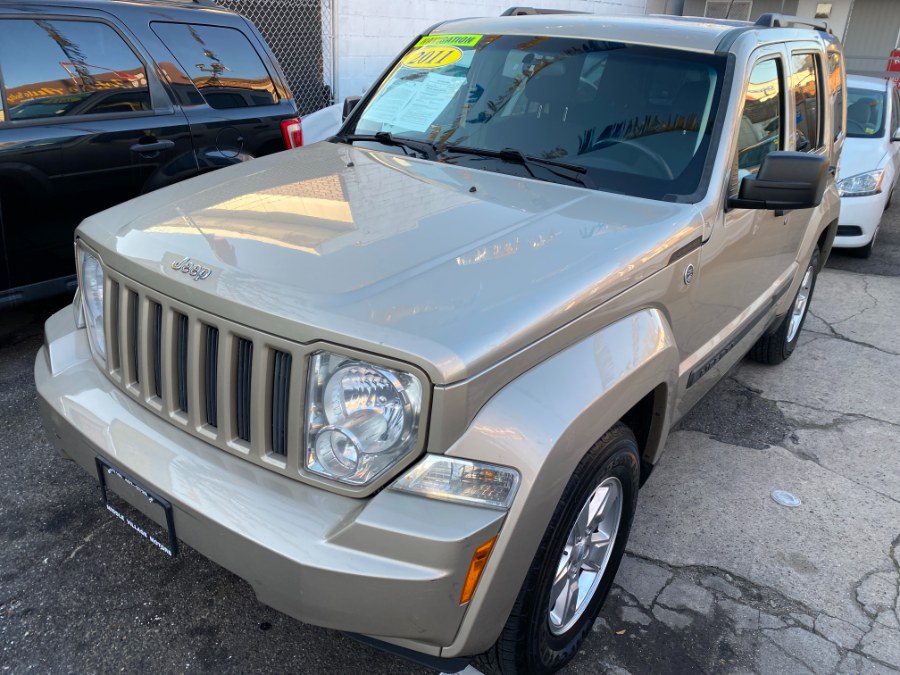 2011 Jeep Liberty 4WD 4dr Sport, available for sale in Middle Village, New York | Middle Village Motors . Middle Village, New York