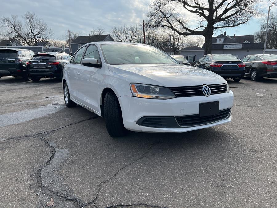 2014 Volkswagen Jetta Sedan 4dr Auto SE PZEV, available for sale in Springfield, Massachusetts | Absolute Motors Inc. Springfield, Massachusetts 2014 Volkswagen Jetta Sedan 4dr Auto SE PZEV, available for sale in Springfield, Massachusetts | Absolute Motors Inc. Springfield, Massachusetts