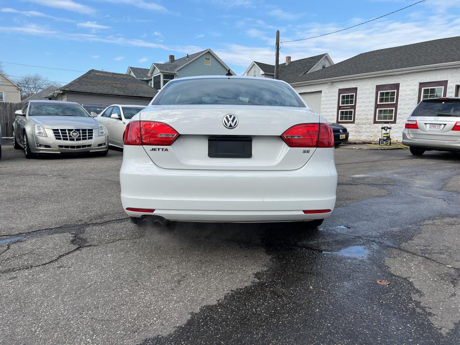 2014 Volkswagen Jetta Sedan 4dr Auto SE PZEV, available for sale in Springfield, Massachusetts | Absolute Motors Inc. Springfield, Massachusetts 2014 Volkswagen Jetta Sedan 4dr Auto SE PZEV, available for sale in Springfield, Massachusetts | Absolute Motors Inc. Springfield, Massachusetts
